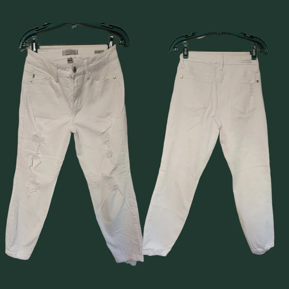 JUDY‎ BLUE Jeans Boyfriend Fit Straight Leg Cropped Size 3/26  WHITE Raw Hem